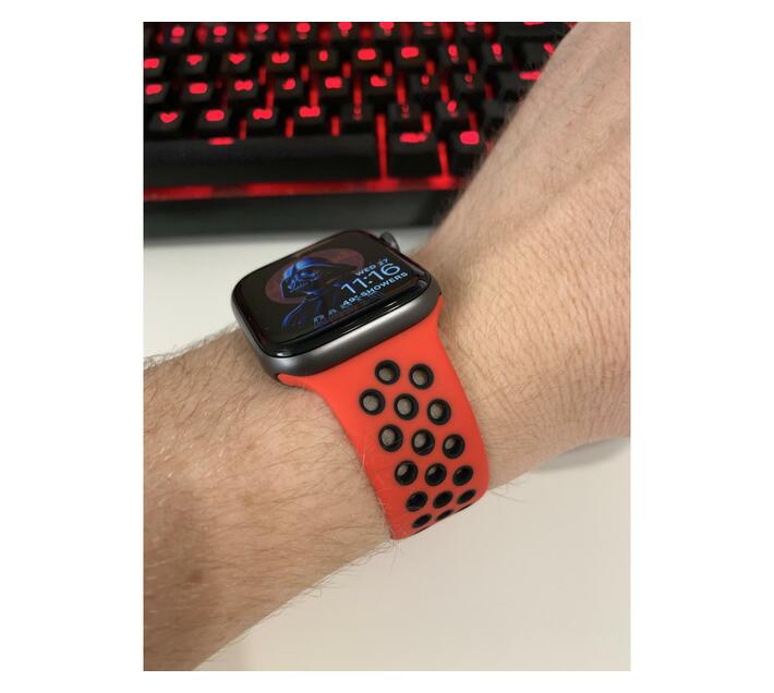 ee apple watch nike