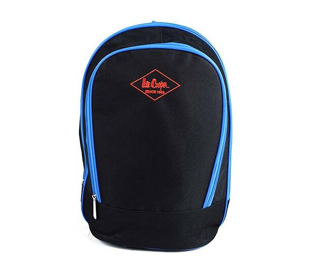 small backpack with compartments