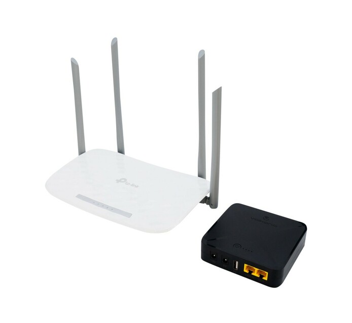 Makro router deals table